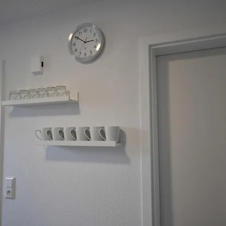 Nr 28 - Ferienwohnung Am Yachthafen Harlesiel Exterior foto